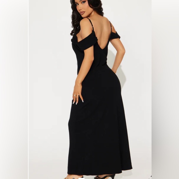 Off Shoulder Linen Maxi Dress - Picture 2 of 2